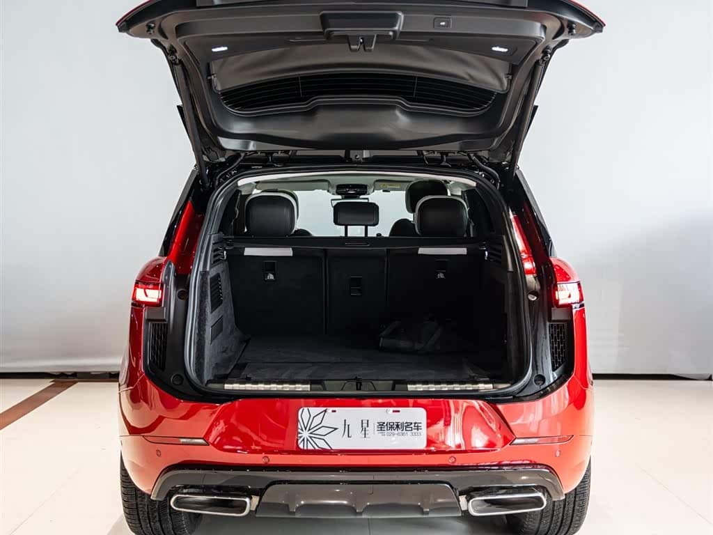 Land Rover Range Rover Sport PHEV 2025 — Фото 20/20