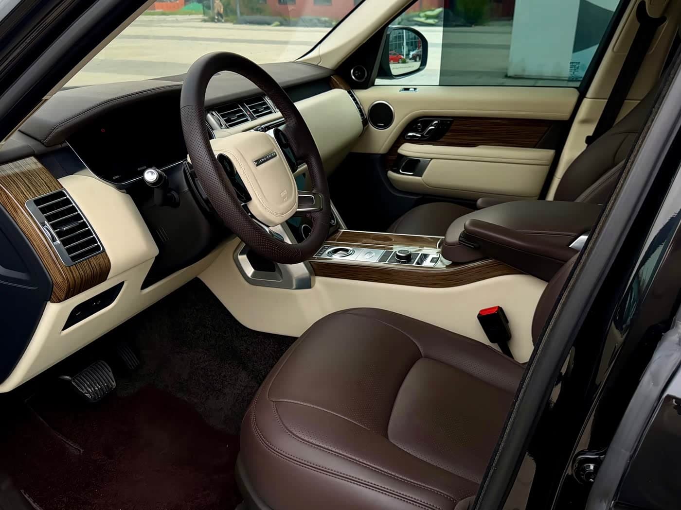 Land Rover Range Rover 2019 — Фото 14/15