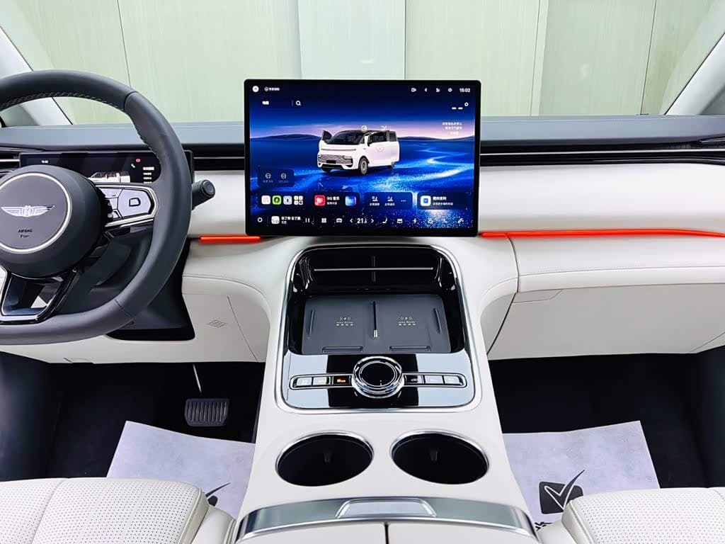 Geely Galaxy Galaxy V900 2026 — Фото 12/19