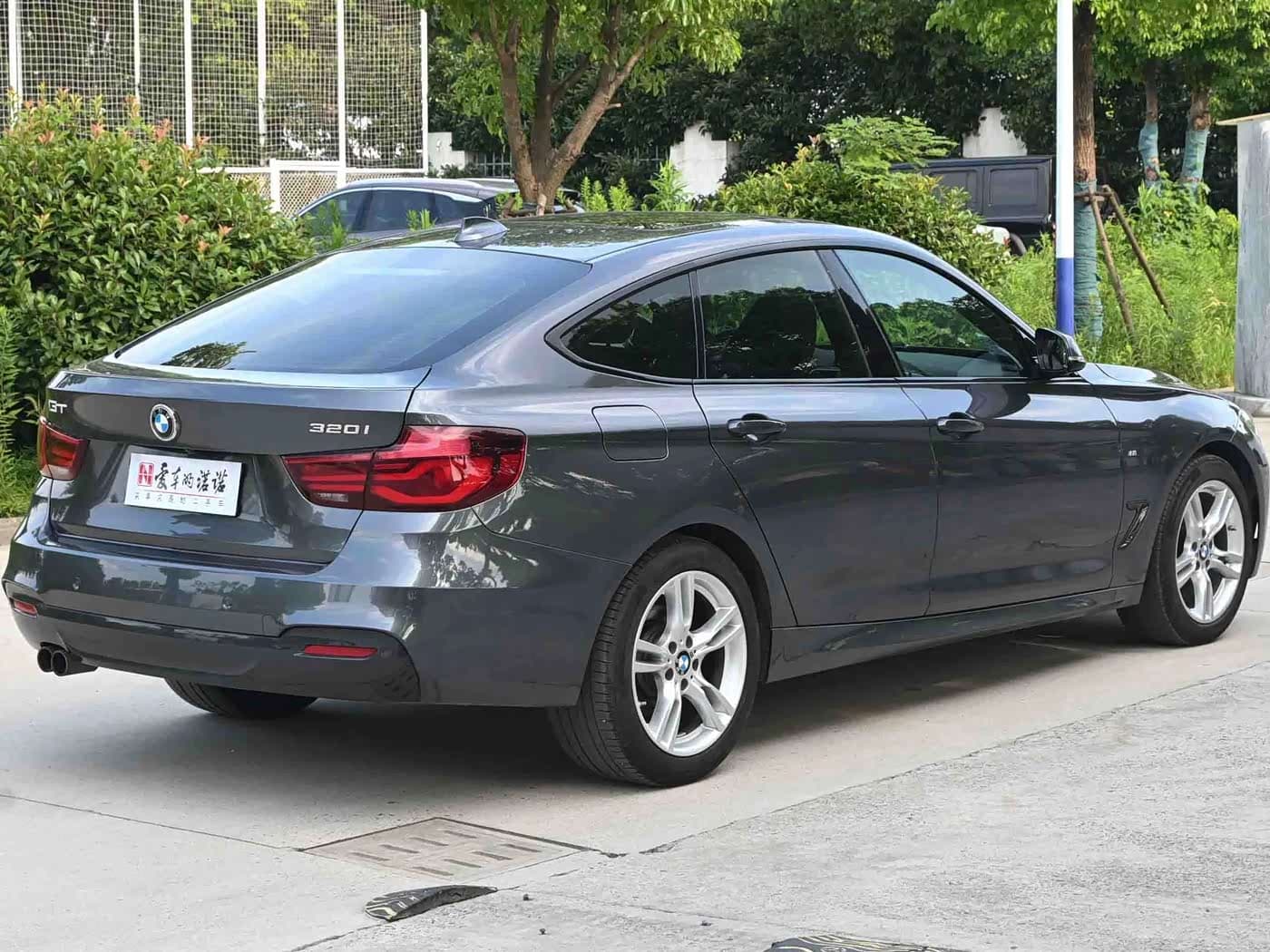 BMW 3 Series GT 2020 — Фото 6/19