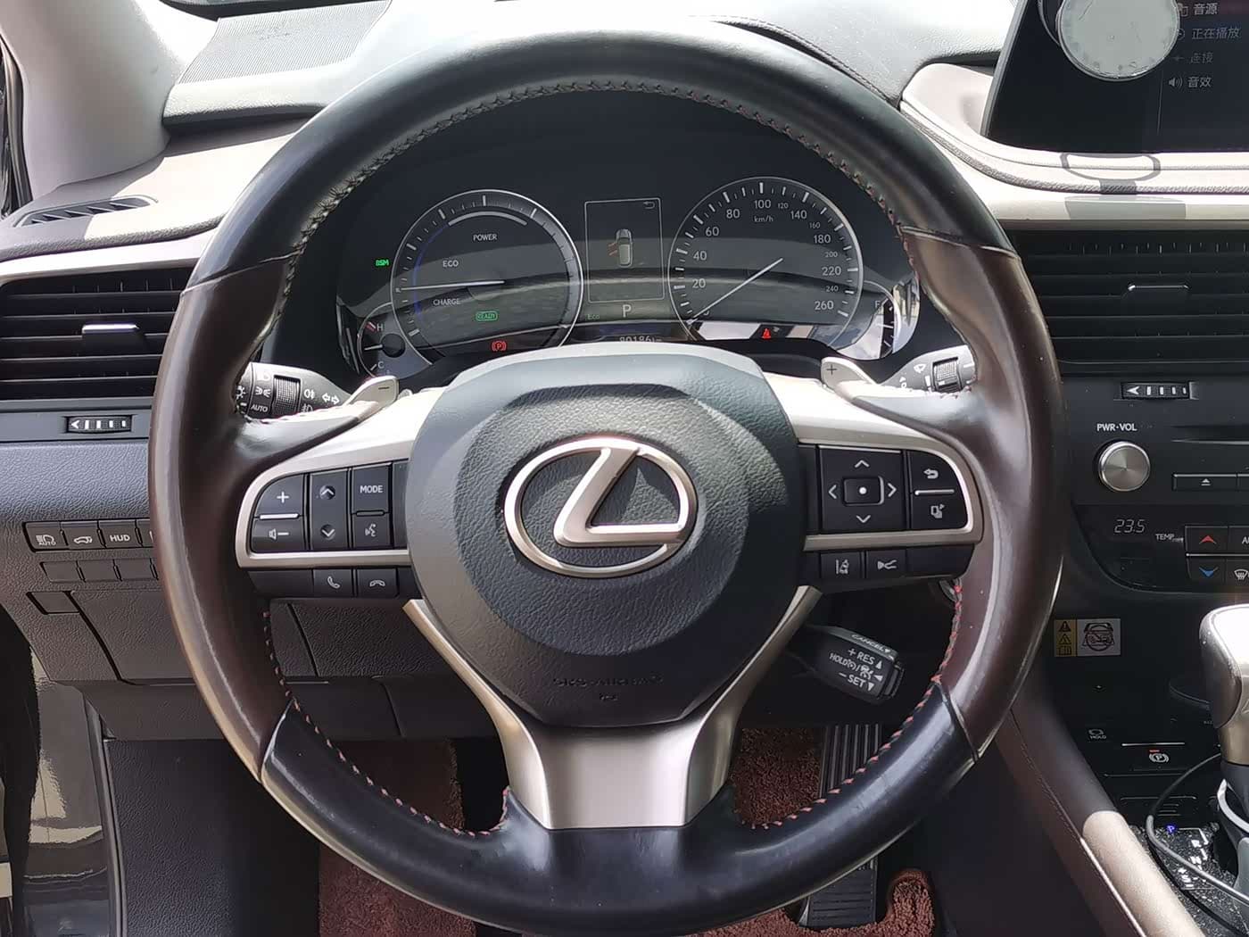 Lexus RX 2021 — Фото 4/20