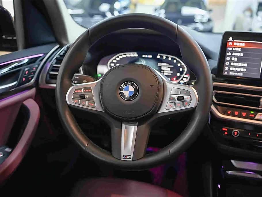 BMW X3 2024 — Фото 11/17