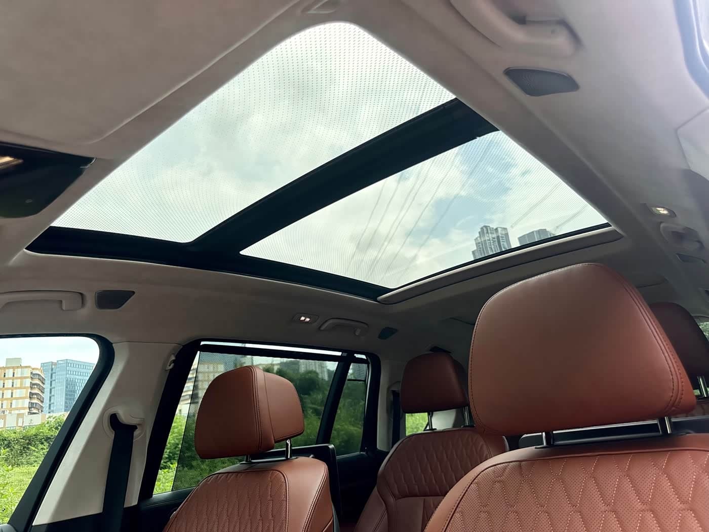 BMW X7 2021 — Фото 12/20