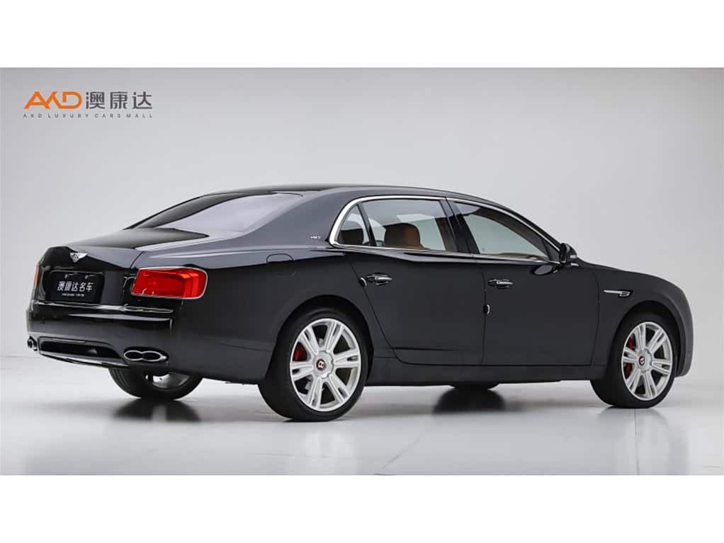 Bentley Flying Spur 2019 — Фото 3/10