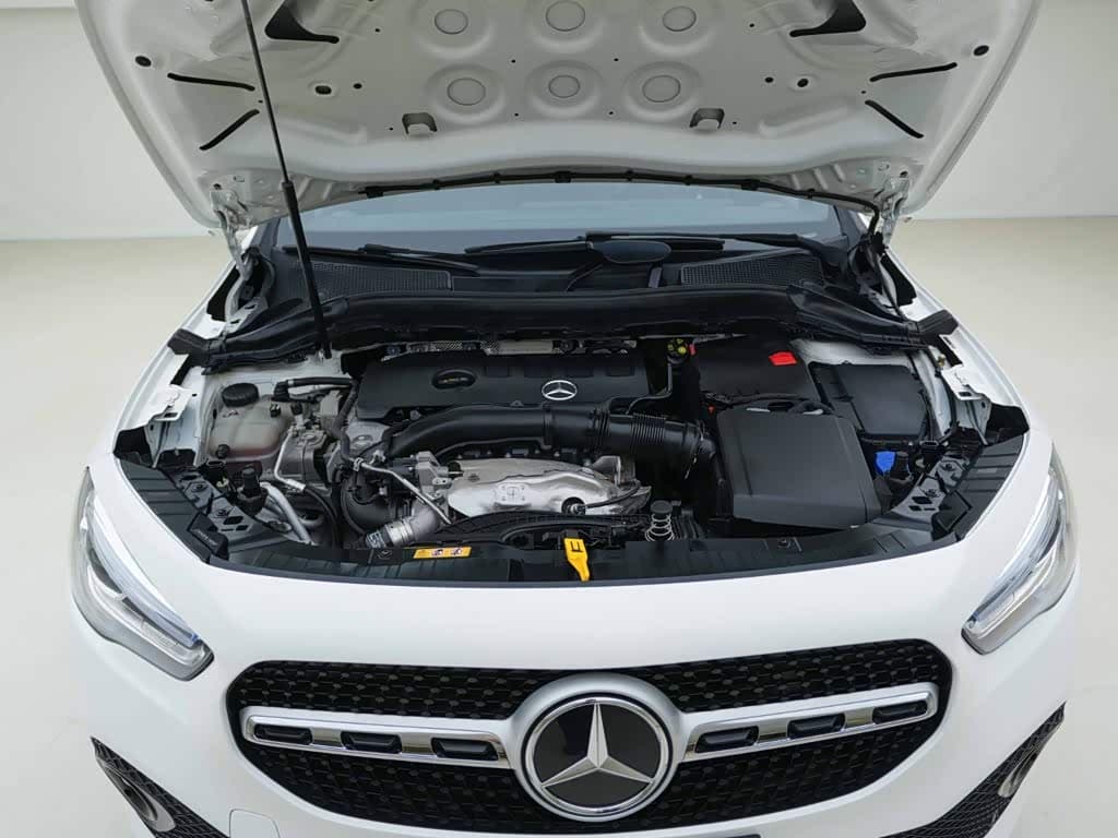 Mercedes-Benz GLA 2022 — Фото 8/20