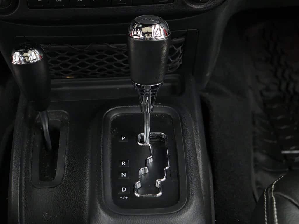 Jeep Wrangler 2017 — Фото 15/20