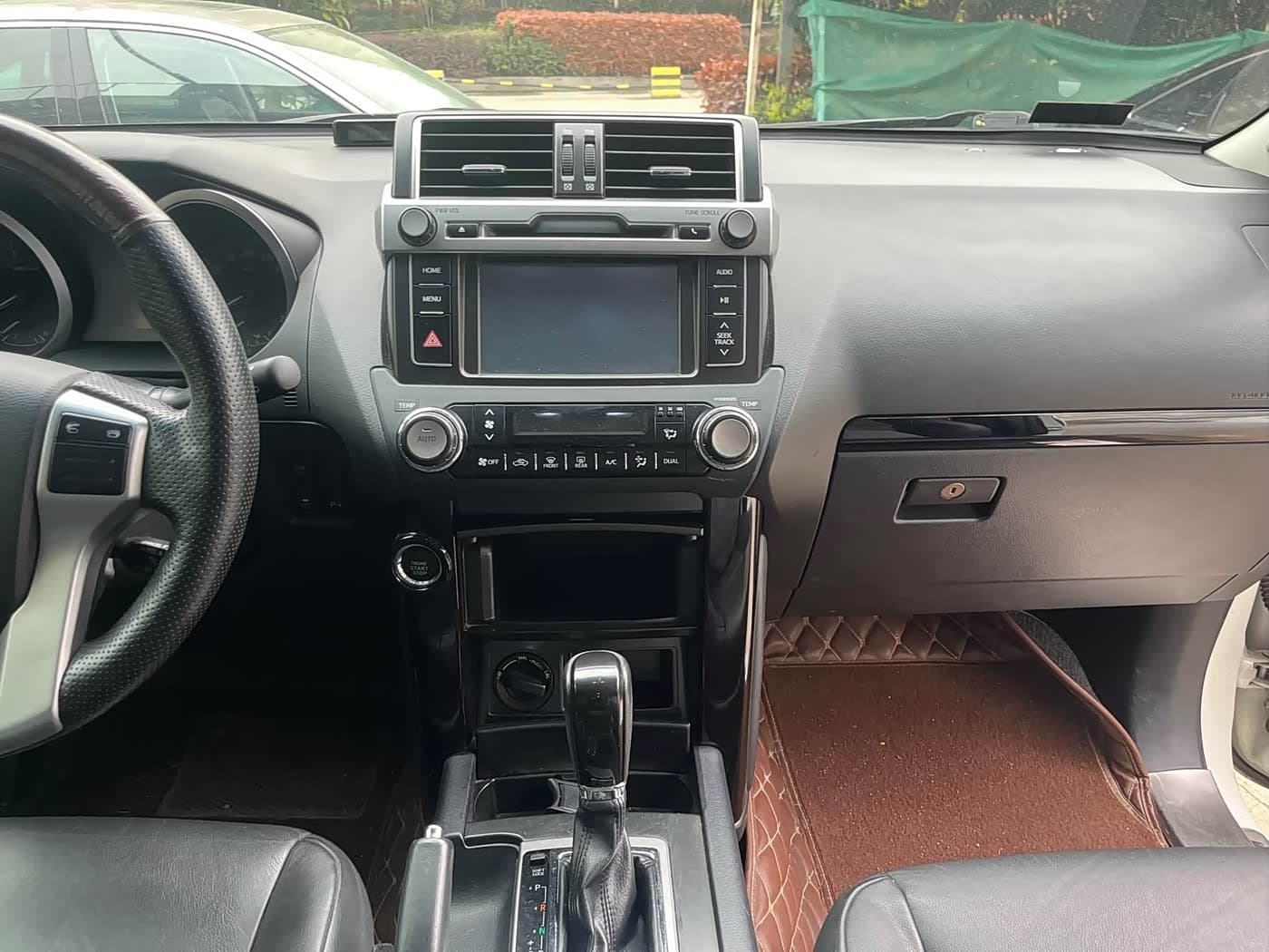 Toyota Prado 2017 — Фото 7/14