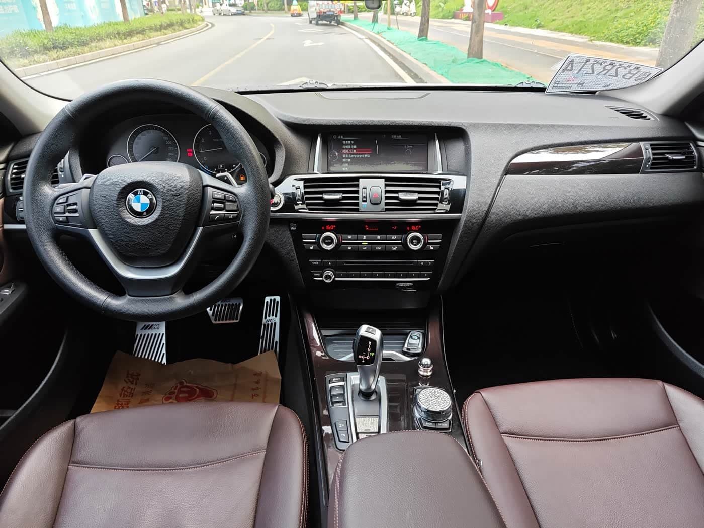 BMW X4 2016 — Фото 6/18