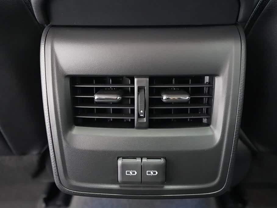 Toyota Avalon 2026 — Фото 16/18