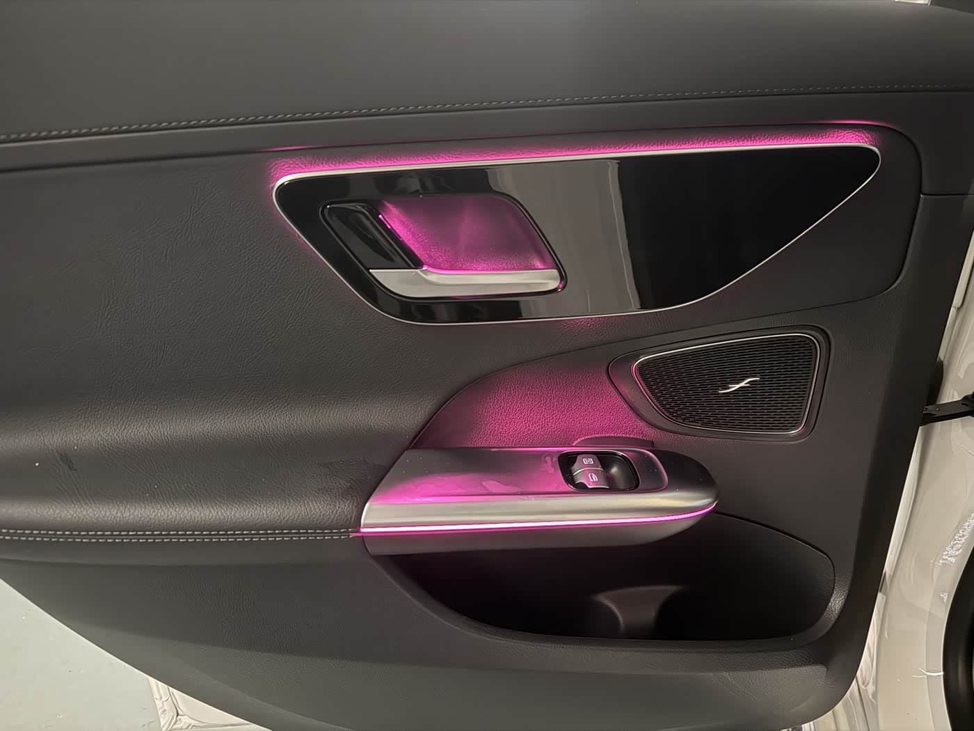 Mercedes-Benz C-Class 2025 — Фото 13/20