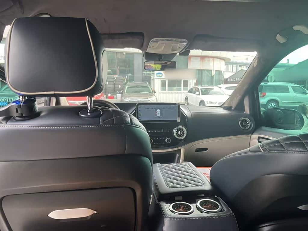 Mercedes-Benz Vito 2020 — Фото 10/12