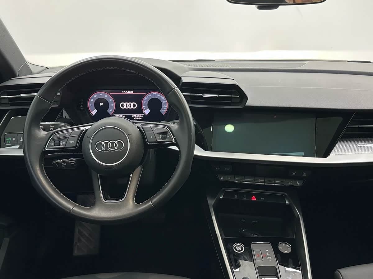 Audi A3 2023 — Фото 10/17