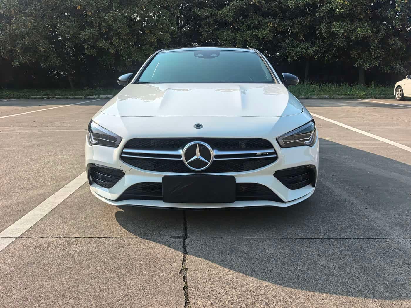 Mercedes-Benz CLA AMG 2023 — Фото 2/9