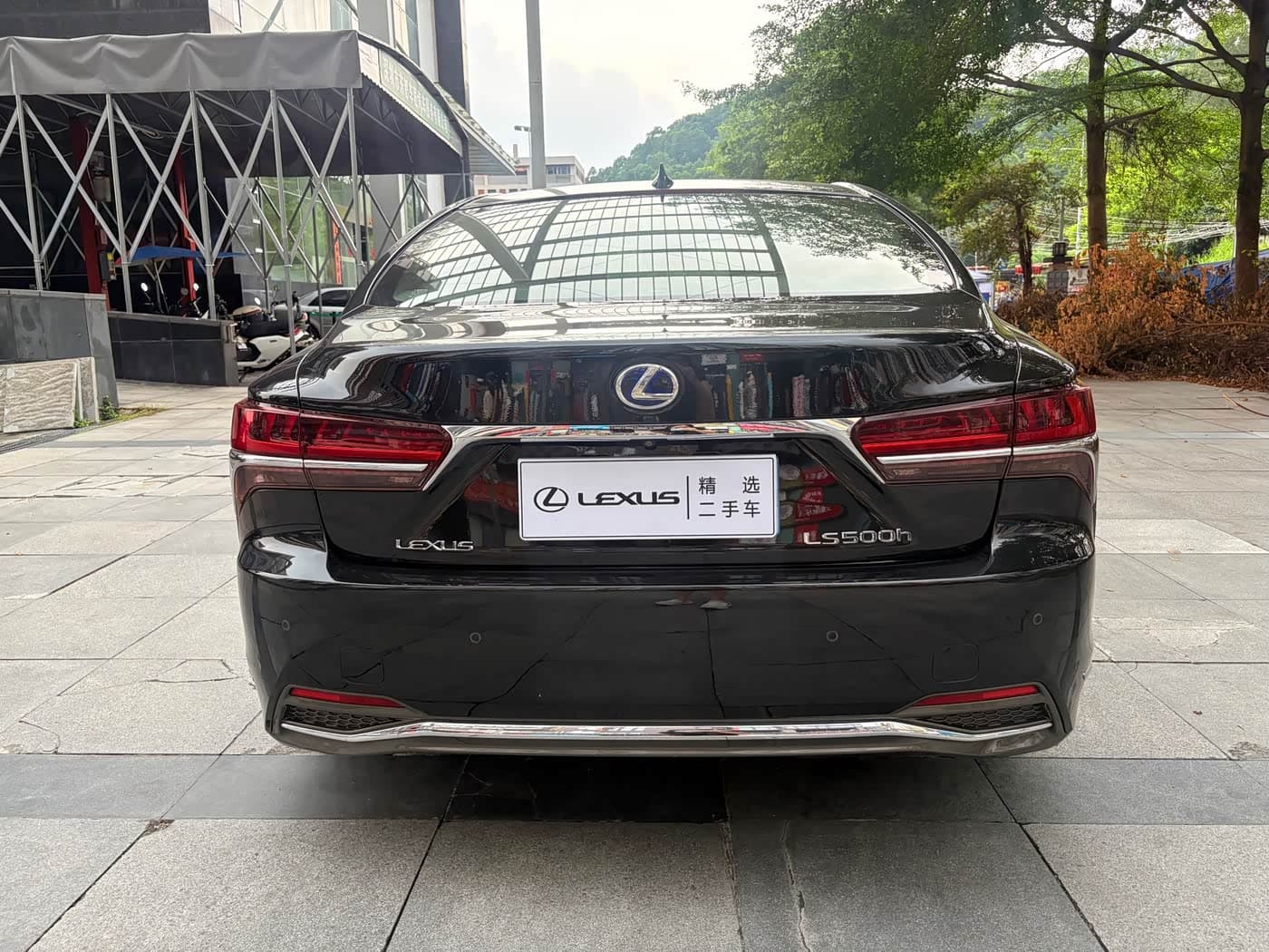Lexus LS 2019 — Фото 9/10