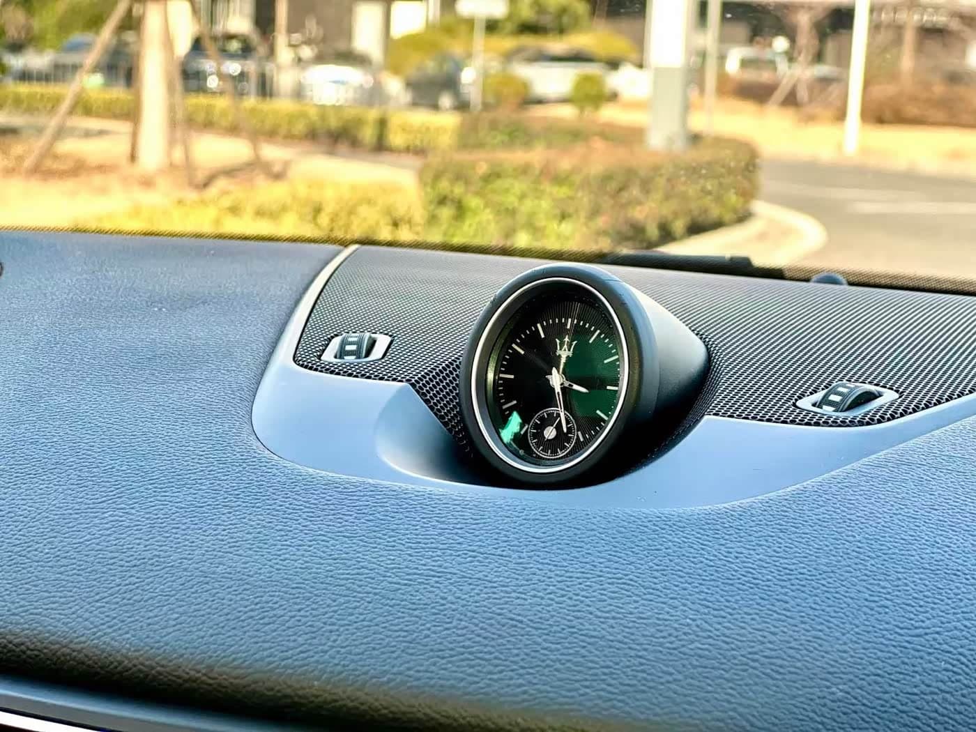 Maserati Levante 2022 — Фото 13/15