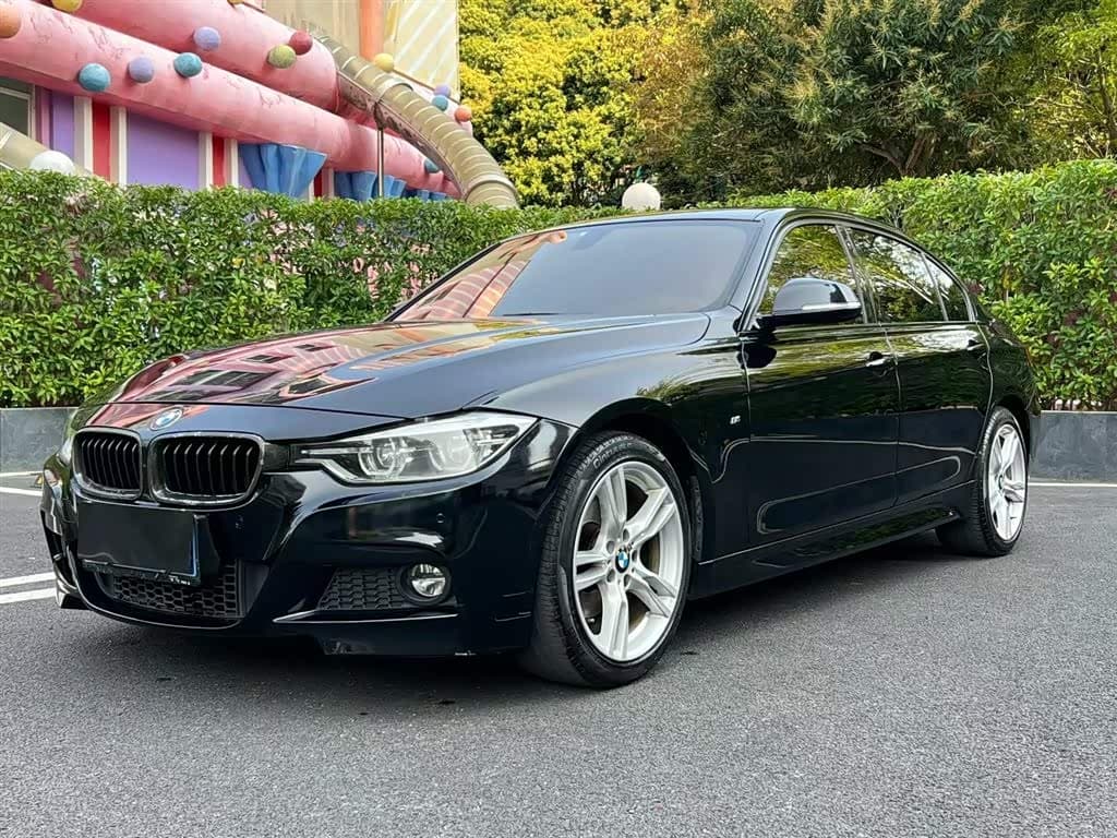BMW 3 Series 2018 — Фото 1/20
