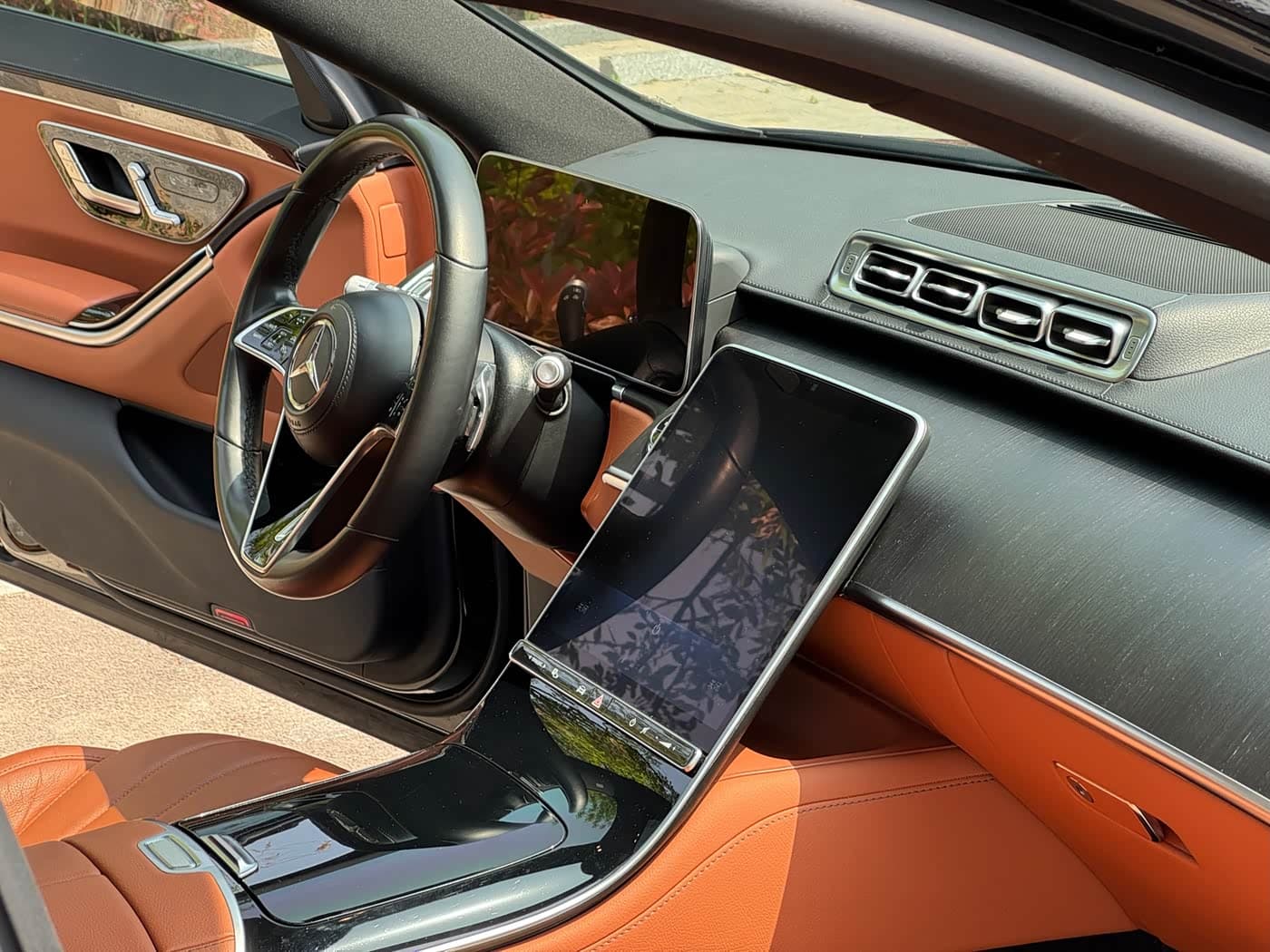 Mercedes-Benz S-Class 2024 — Фото 11/16