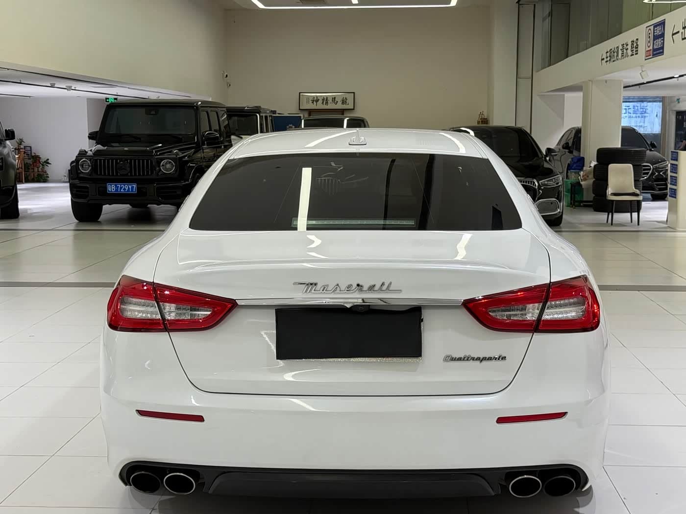 Maserati Quattroporte 2019 — Фото 17/20