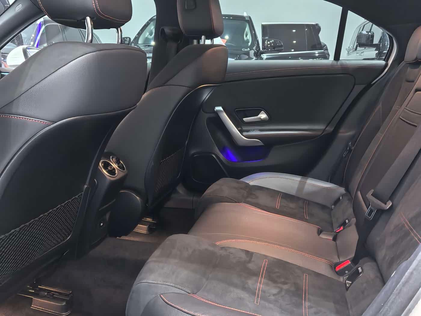 Mercedes-Benz A-Class 2024 — Фото 15/18