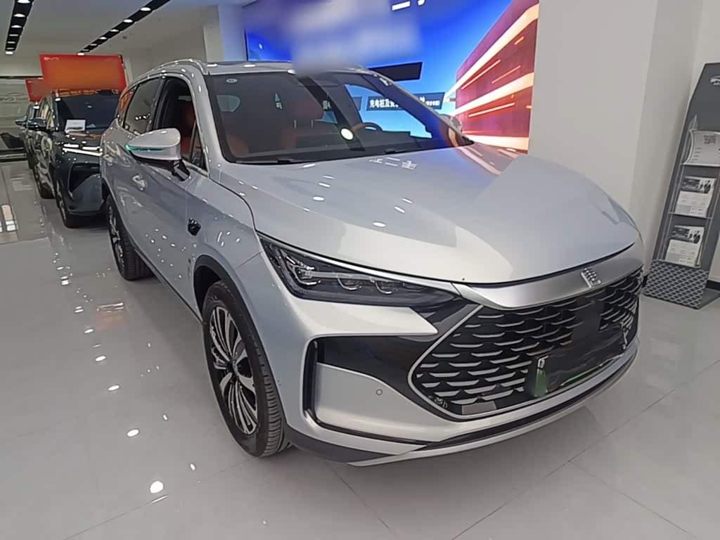 BYD Tang New Energy 2025 — Фото 4/20