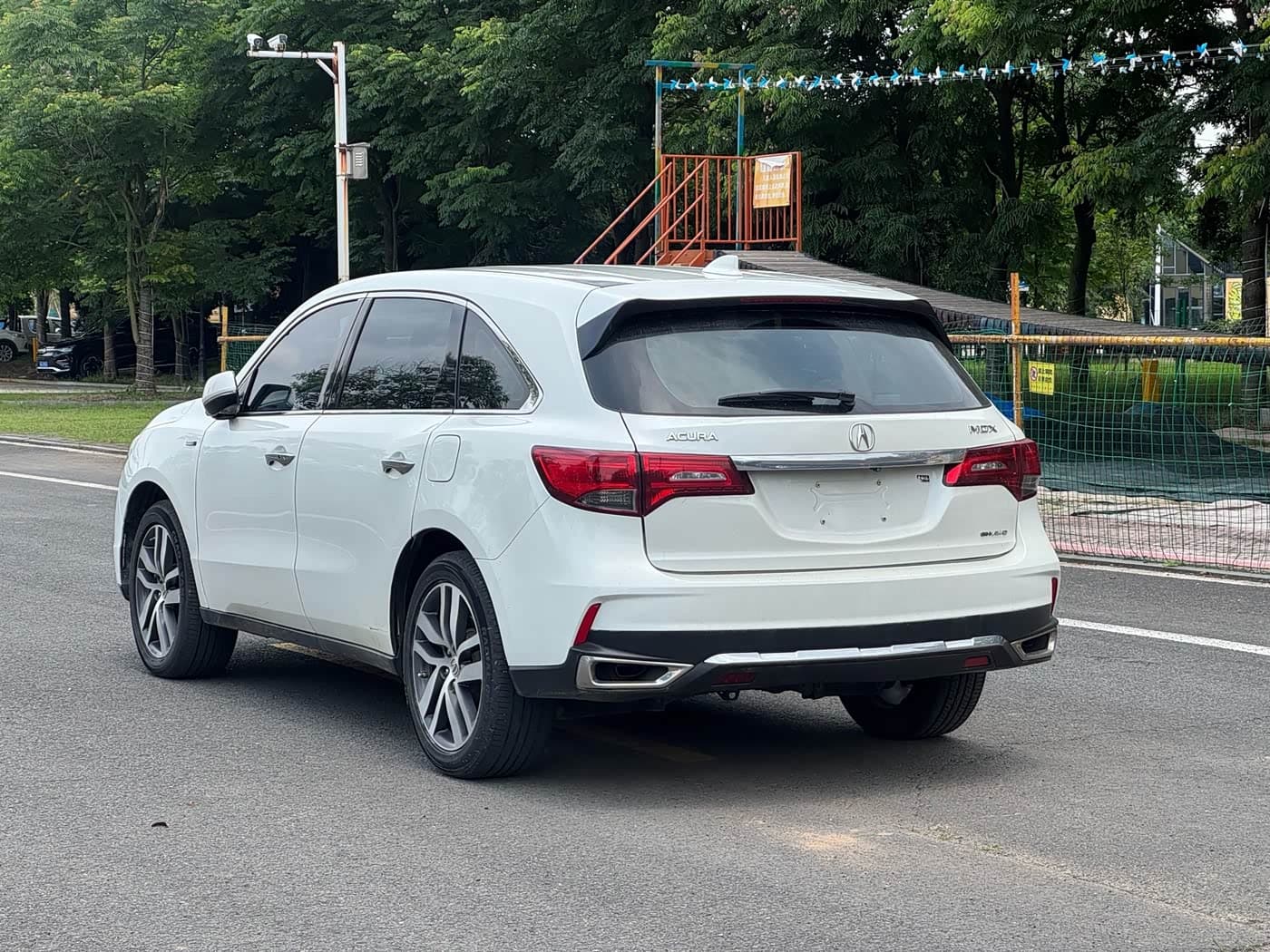 Acura MDX 2018 — Фото 7/9