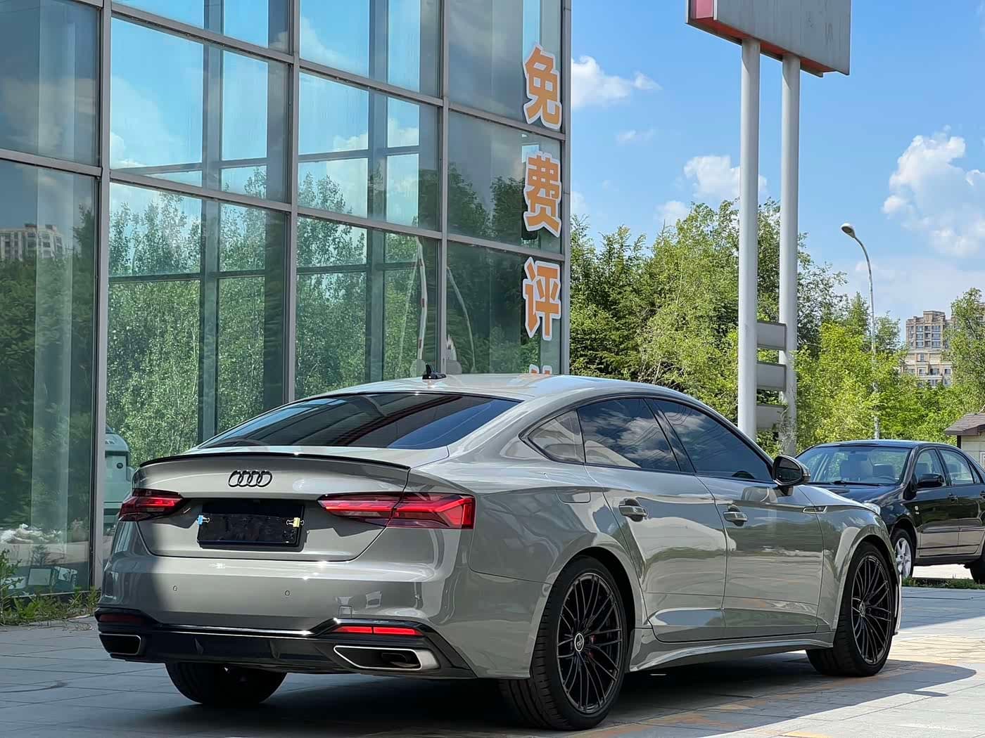 Audi A5 2022 — Фото 6/9