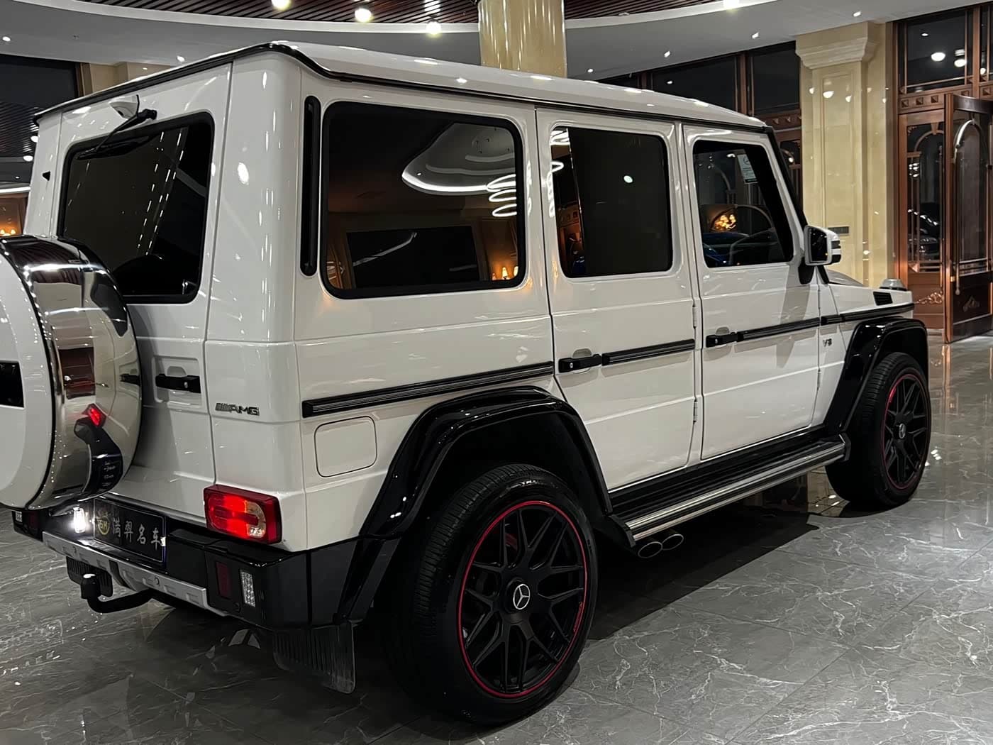 Mercedes-Benz G-Class 2018 — Фото 5/20