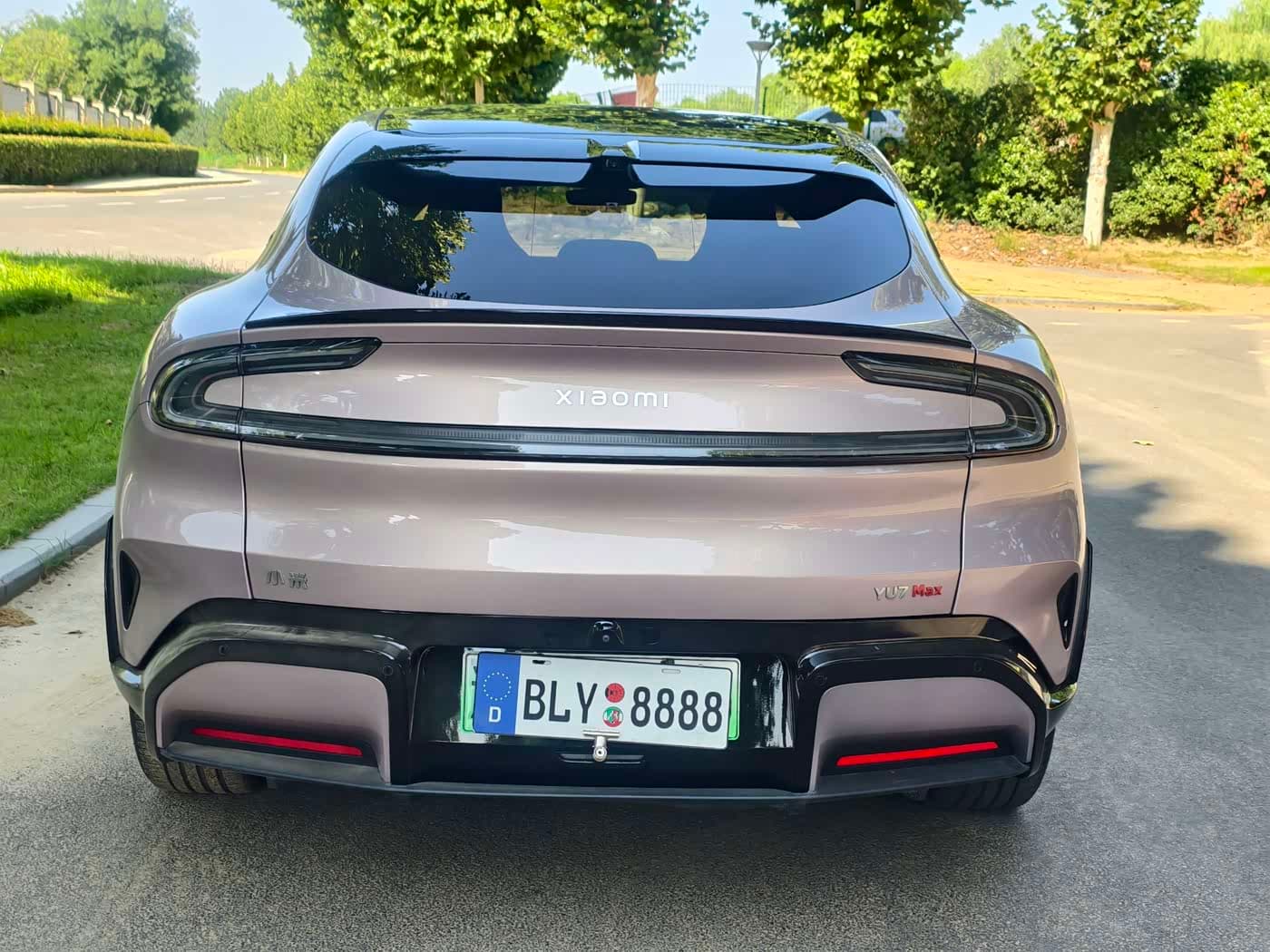 Xiaomi Auto Xiaomi YU7 2025 — Фото 14/16