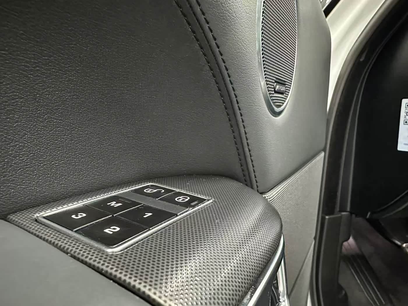 Land Rover Range Rover Sport 2015 — Фото 15/18