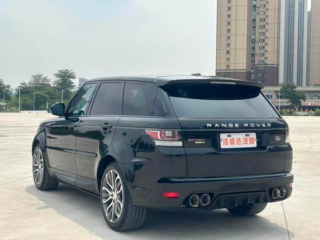 Land Rover Range Rover Sport 2015 — Фото 13/20