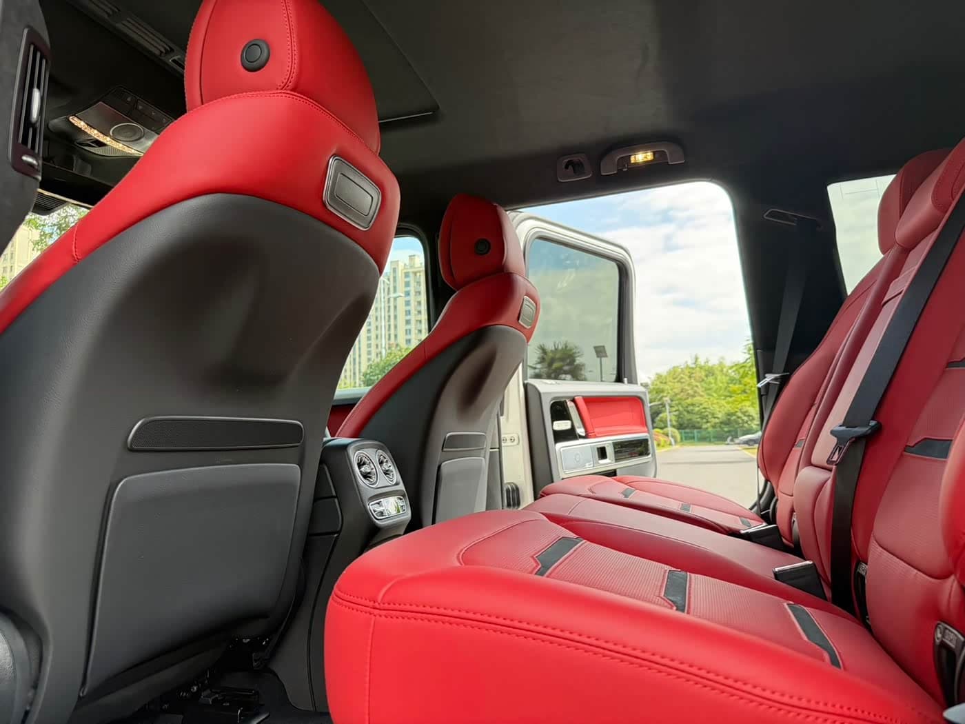 Mercedes-Benz G-Class AMG 2024 — Фото 17/17