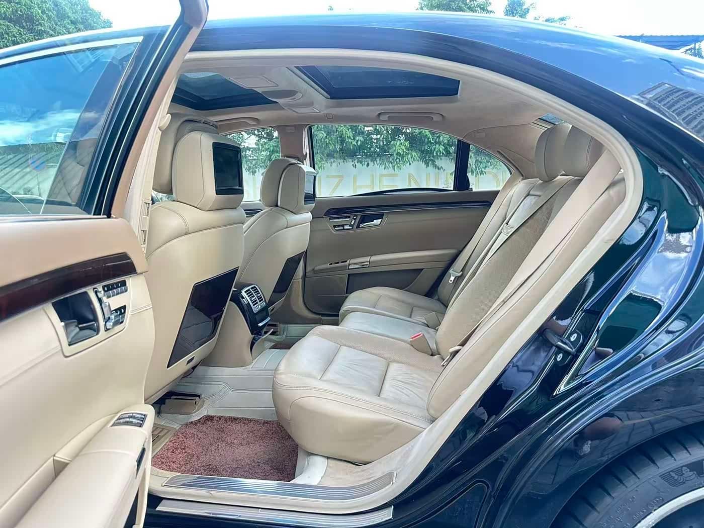 Mercedes-Benz S-Class 2012 — Фото 6/9