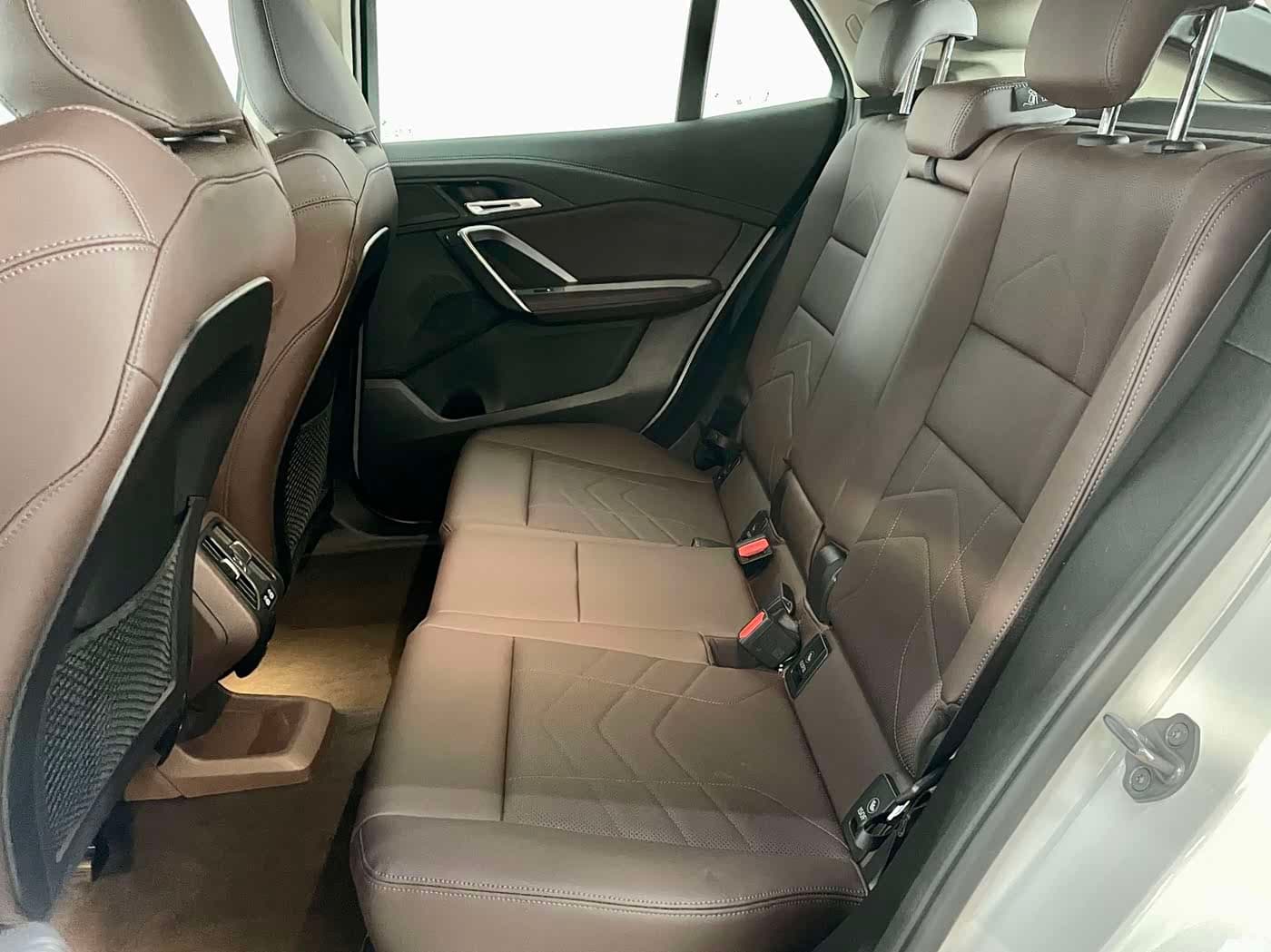 BMW X2 2025 — Фото 10/16