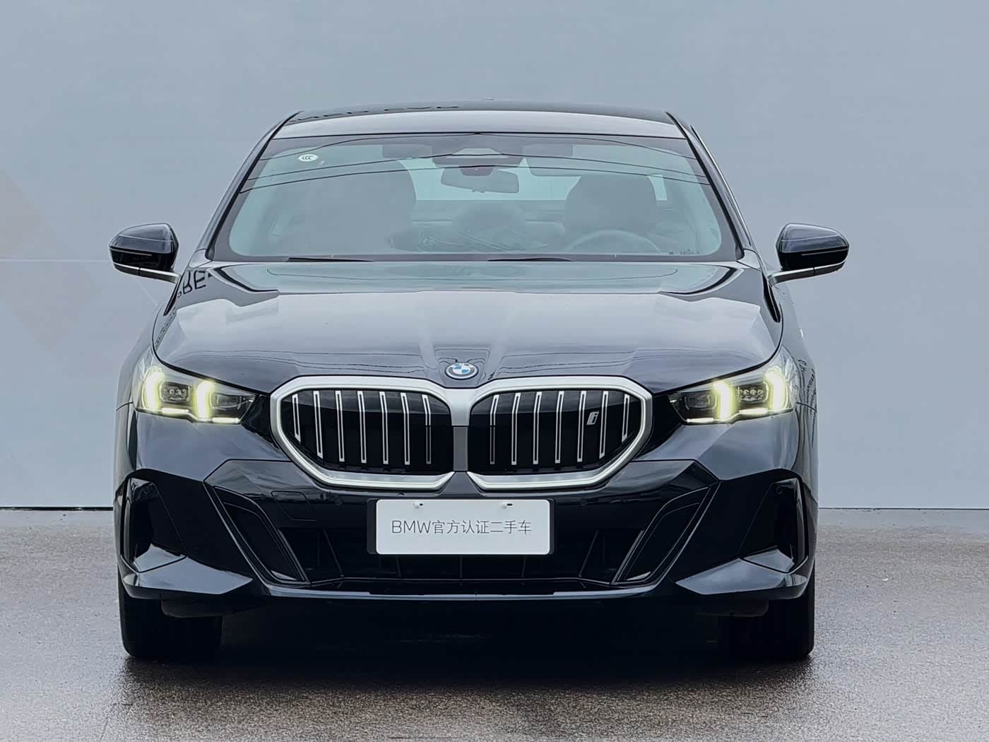 BMW i5 2025 — Фото 2/12