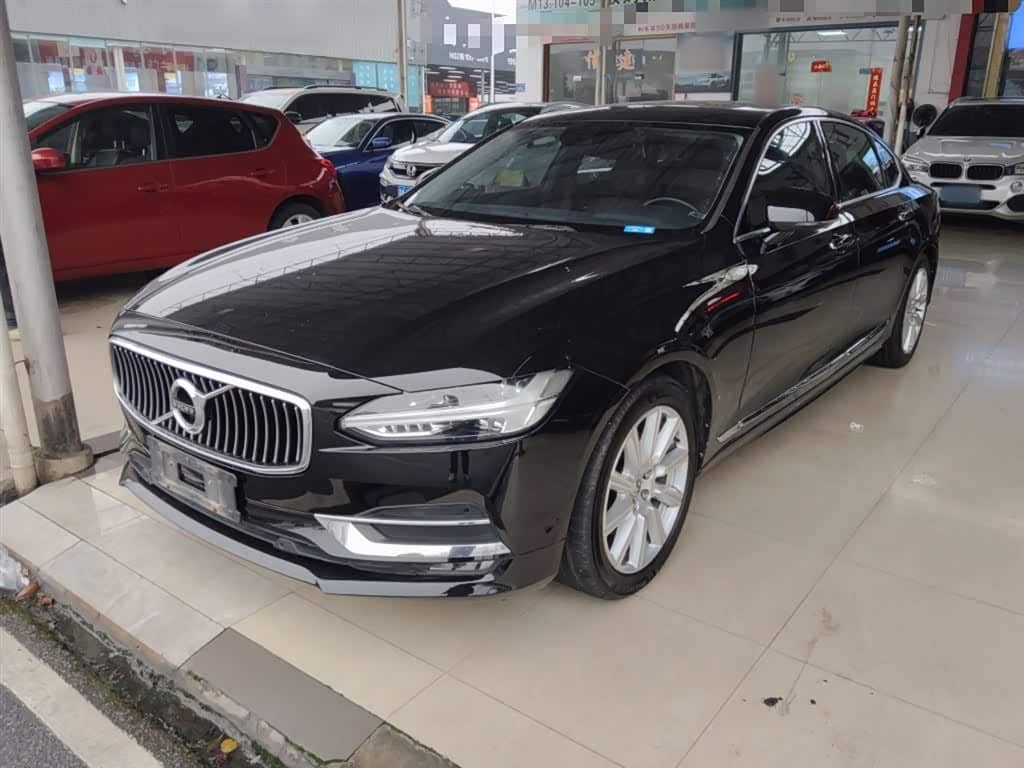 Volvo S90, 2020