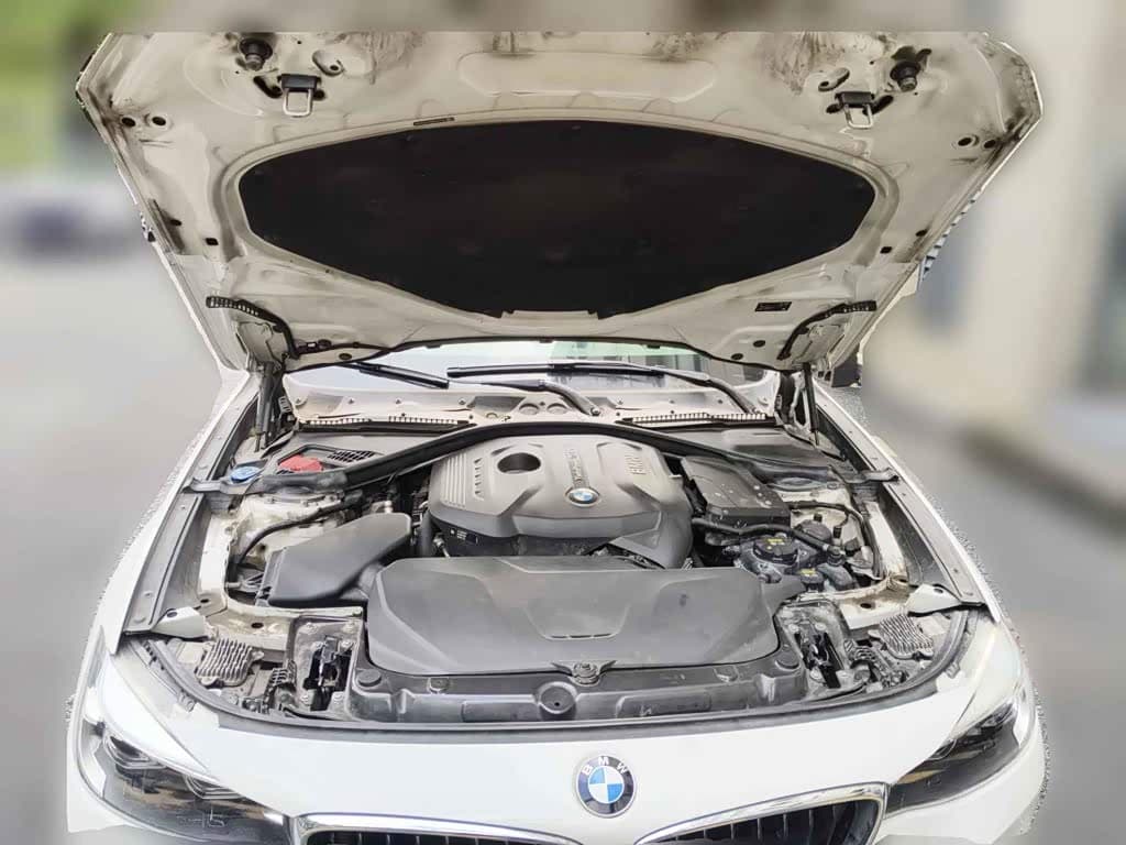 BMW 3 Series GT 2021 — Фото 9/15