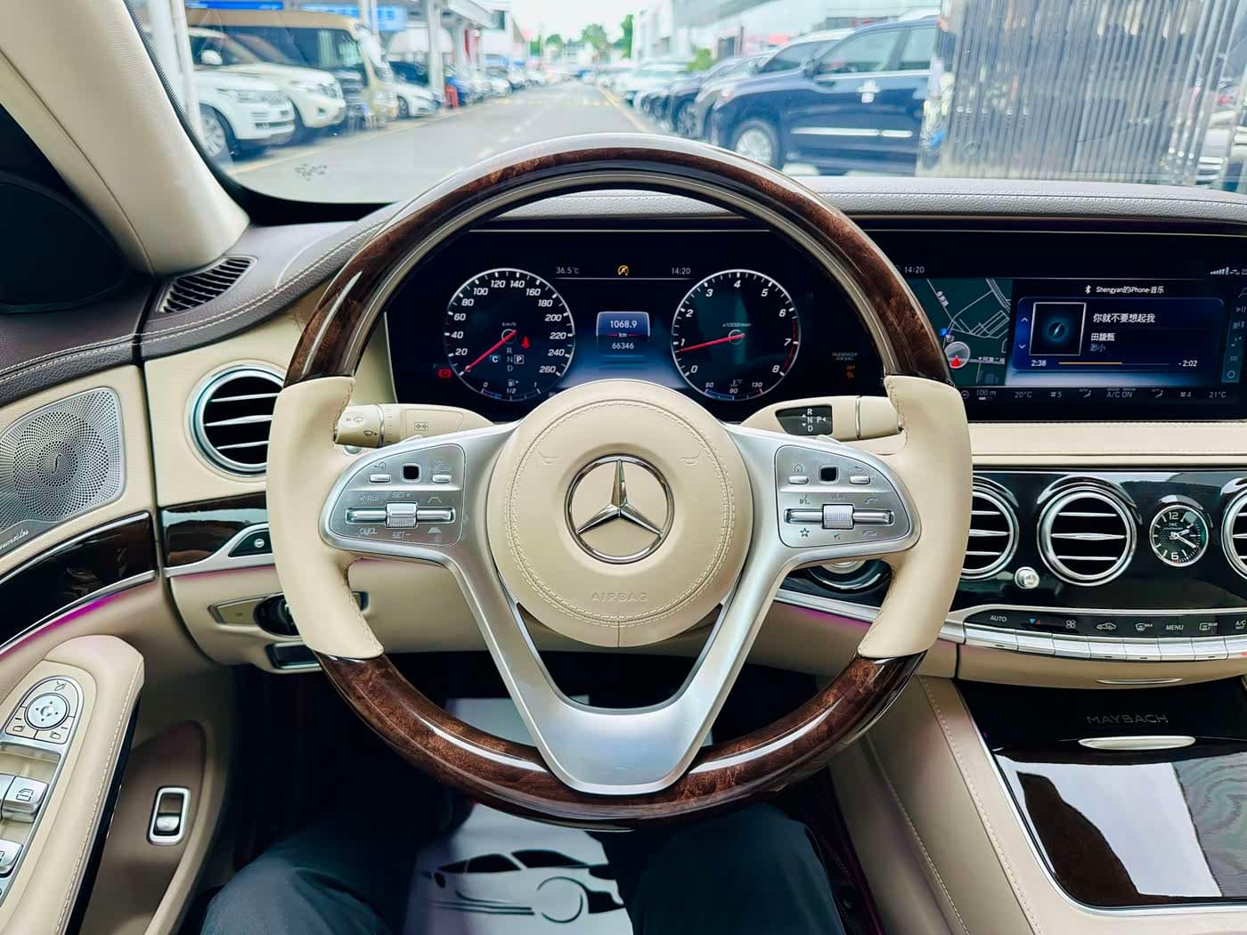 Mercedes-Benz Maybach S-Class 2018 — Фото 10/18