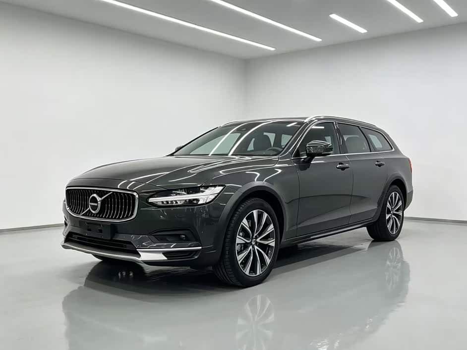 Volvo V90 2021 — Фото 2/20