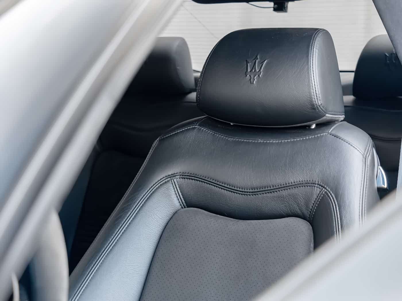 Maserati GranTurismo 2018 — Фото 10/17