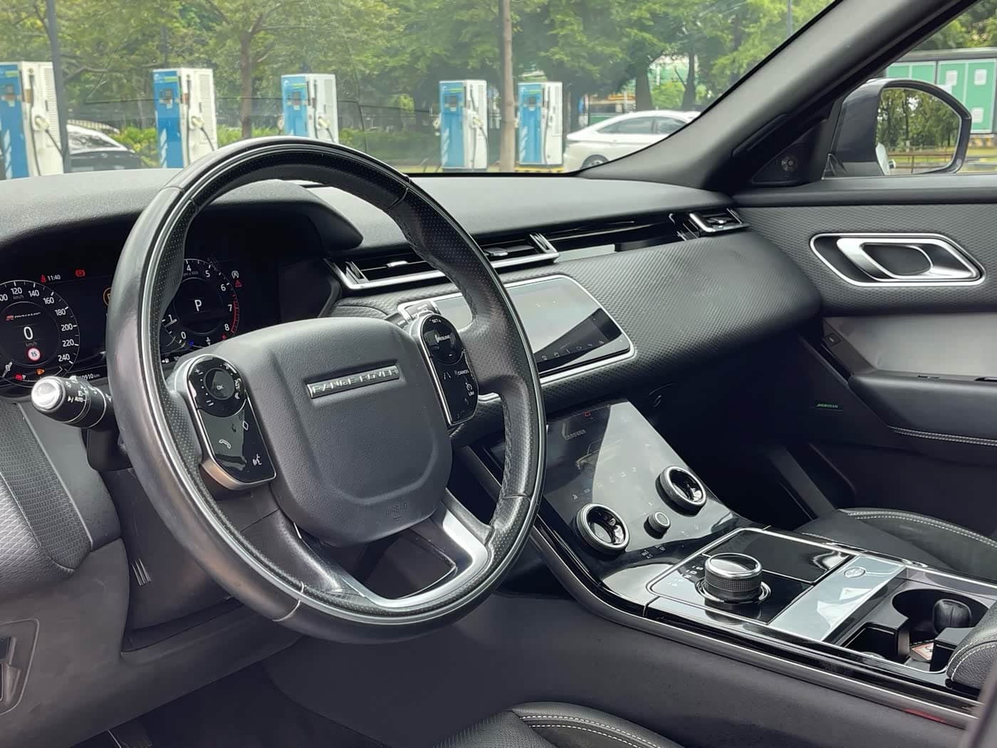 Land Rover Range Rover Velar 2020 — Фото 12/20