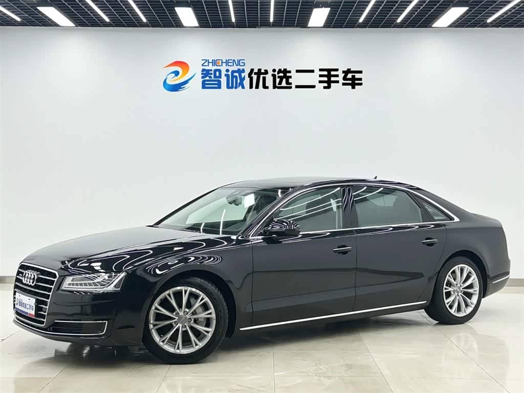 Audi A8, 2015