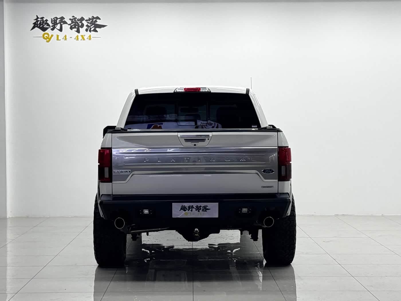 Ford F-150 Raptor 2020 — Фото 17/18