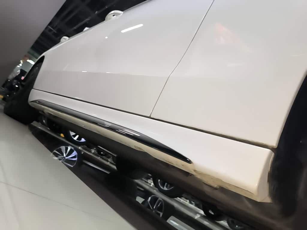 Mercedes-Benz C-Class 2023 — Фото 19/20