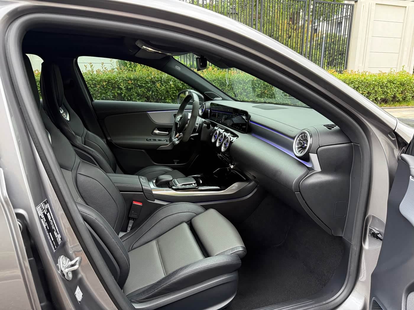 Mercedes-Benz A-Class AMG 2022 — Фото 10/16