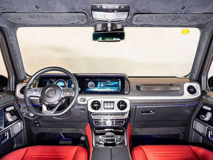 Mercedes-Benz G-Class 2020 — Фото 10/20