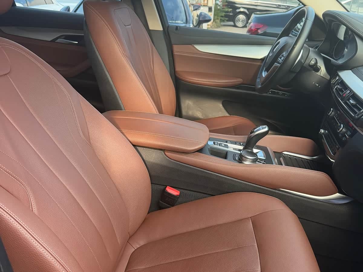 BMW X6 2018 — Фото 13/14