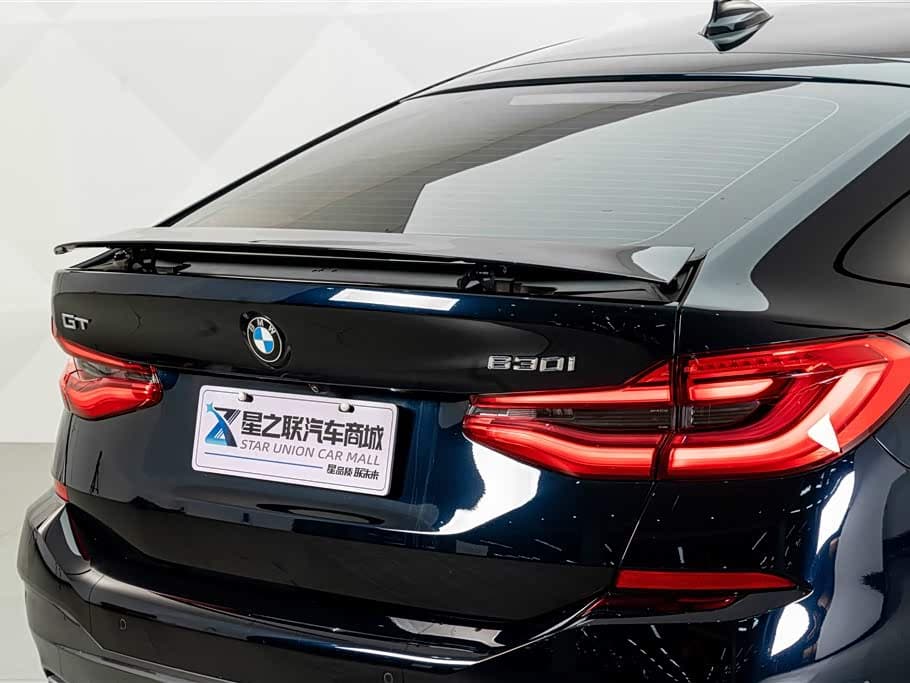 BMW 6 Series GT 2024 — Фото 8/20