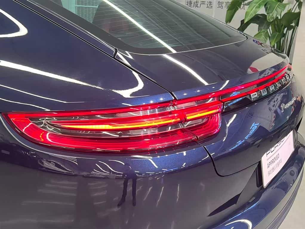 Porsche Panamera 2020 — Фото 18/20
