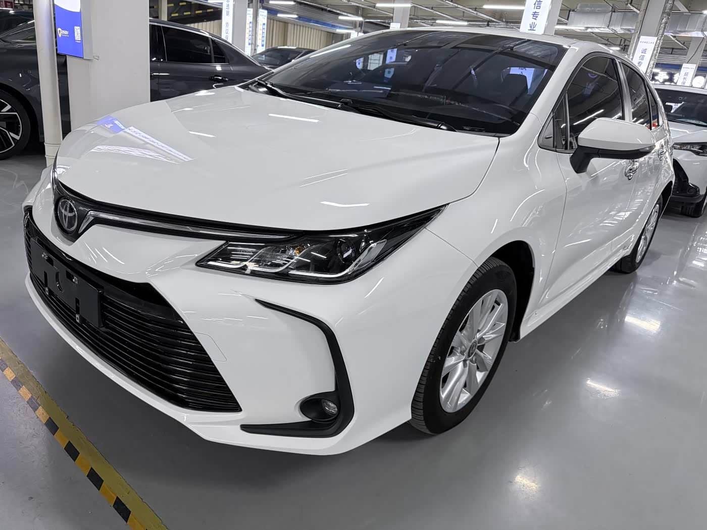 Toyota Corolla 2025 — Фото 1/20