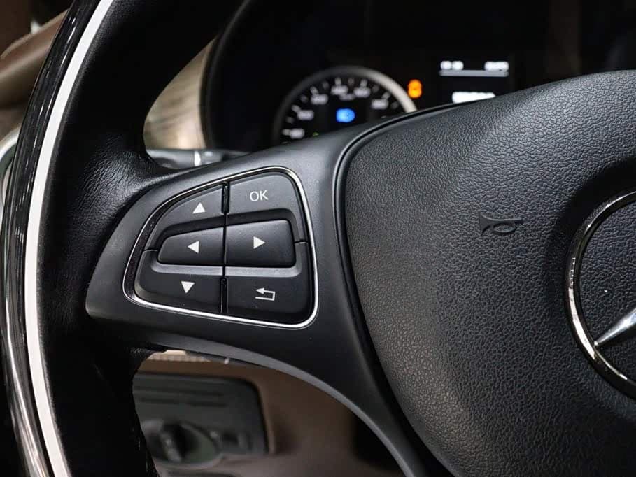 Mercedes-Benz Vito 2022 — Фото 18/20